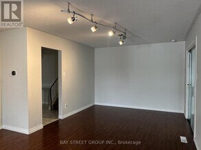 641 Eaglemount Crescent in Mississauga, ON - Building Photo - Building Photo