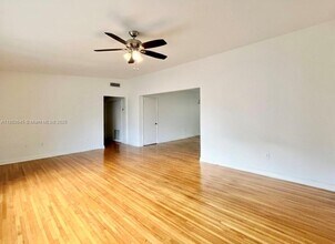 1160 100th St in Bay Harbor Islands, FL - Building Photo - Building Photo