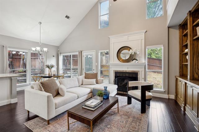 359 Kahala Dr in Dallas, TX - Building Photo - Building Photo