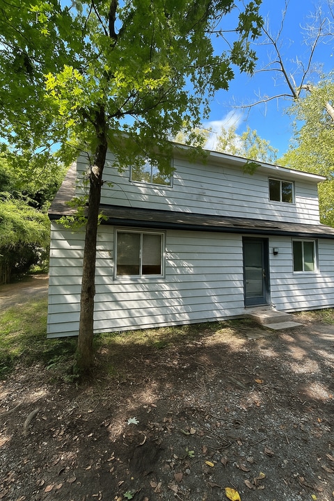 305 N Boundary St in Williamsburg, VA - Building Photo