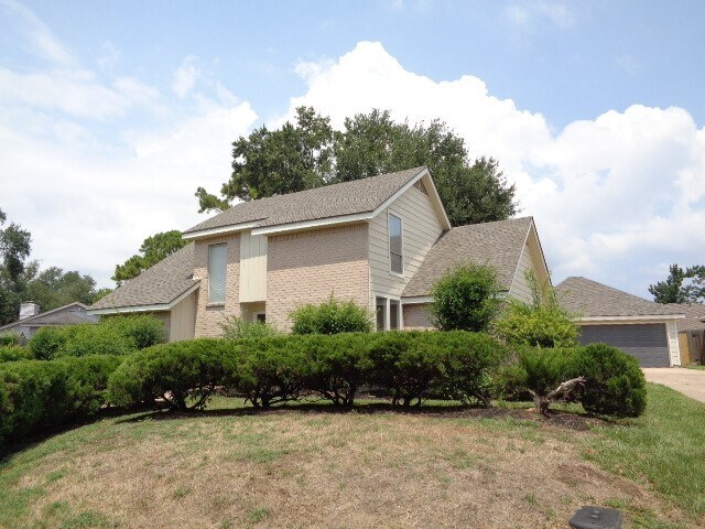 14410 Muirfield Ln in Houston, TX - Building Photo - Building Photo