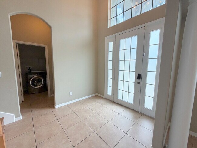 1890 Briland St in Tarpon Springs, FL - Building Photo - Building Photo