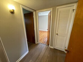 602 Lark Dr in Shelby, NC - Building Photo - Building Photo