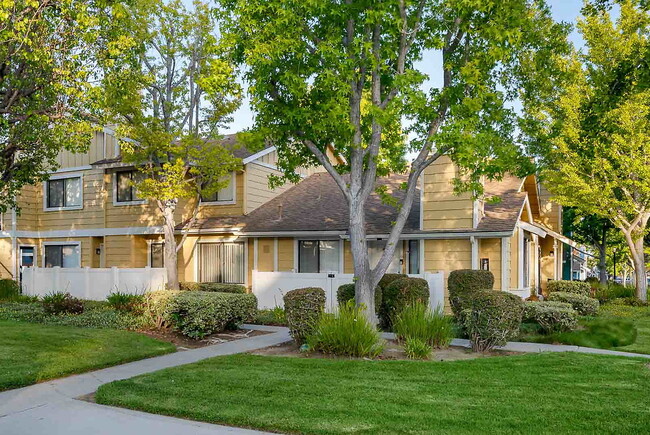 Woodside Village in Ventura, CA - Building Photo - Building Photo