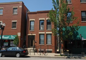 1436 W TAYLOR St Apartments