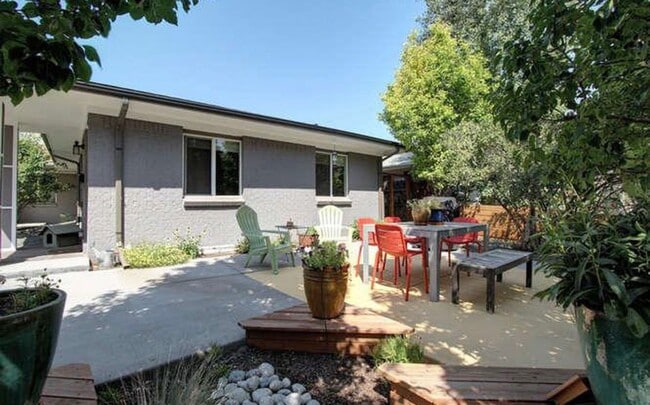 property at 3651 Shoshone St