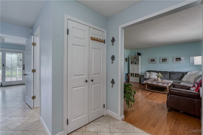 467 Barben Ave in Watertown, NY - Building Photo - Building Photo