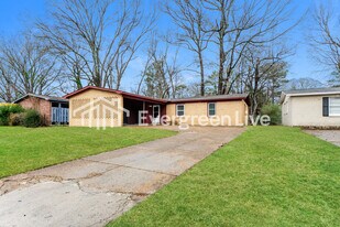 1574 Gowan Dr in Memphis, TN - Building Photo