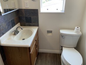 5943 Tujunga Ave, Unit 2 in Los Angeles, CA - Building Photo - Building Photo