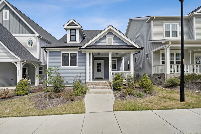 property at 1612 Tunnel St