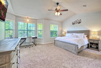 11805 Lake Stone Dr in Austin, TX - Building Photo - Building Photo