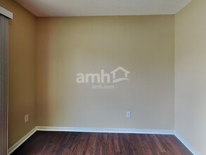 10321 Hornton St in Indianapolis, IN - Building Photo - Building Photo