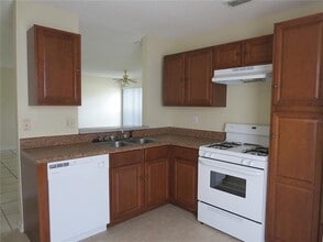1604 27th Ave E in Bradenton, FL - Building Photo - Building Photo