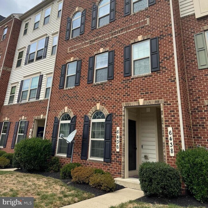6436 Walcott Ln in Frederick, MD - Building Photo