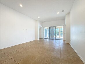 3786 Eagle Isle Cir in Kissimmee, FL - Building Photo - Building Photo