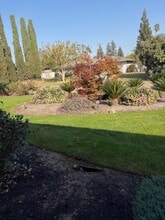 141 W Twain Ave in Fresno, CA - Building Photo - Building Photo