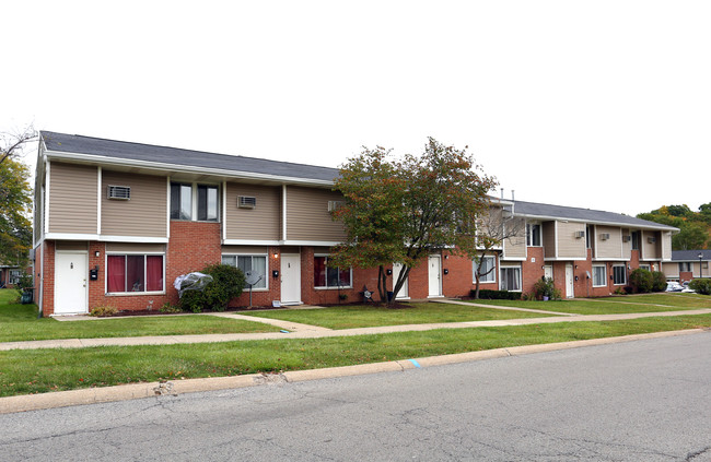 Park Avenue West Apartments in Mansfield, OH - Foto de edificio - Building Photo