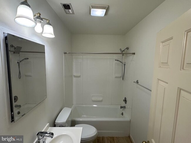 property at 16 Wrightson Ave
