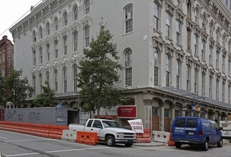 Factor's Row in New Orleans, LA - Foto de edificio - Building Photo