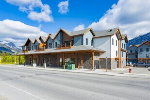 250 2 Av in Bighorn No 8, AB - Building Photo