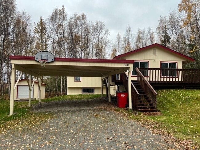 931 Dan St in Wasilla, AK - Building Photo - Building Photo
