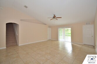19 Burgess Pl in Palm Coast, FL - Building Photo - Building Photo