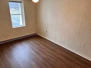 120 W Main St in Thurmont, MD - Building Photo - Building Photo
