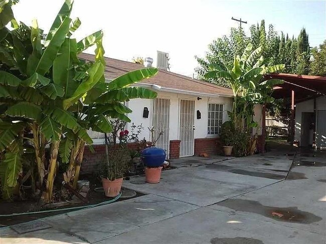 property at 3445 E Terrace Ave