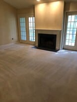 29 Sterling Court (Hershey Med Center) in Hershey, PA - Building Photo