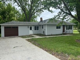 1565 Spaulding Ave SE in Grand Rapids, MI - Building Photo