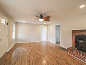 10300 Lentzville Rd in Athens, AL - Building Photo - Building Photo