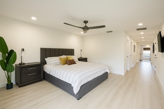 1853 Shower Tree Way in Wellington, FL - Building Photo - Building Photo