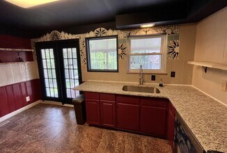 9836 Bob Gray Rd in Knoxville, TN - Building Photo - Building Photo