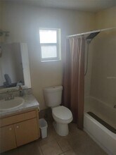 7543 Ivory Terrace in New Port Richey, FL - Building Photo - Building Photo