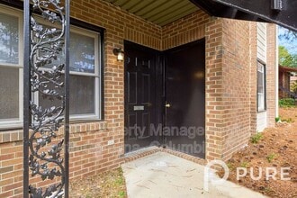 215 Windsor Point Rd in Columbia, SC - Building Photo - Building Photo