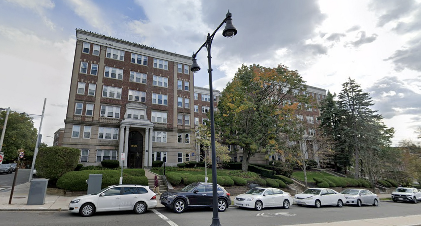 1776 Commonwealth Ave, Unit 6 in Boston, MA - Building Photo