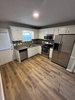 680 Mercer Dr in Nashville, TN - Building Photo