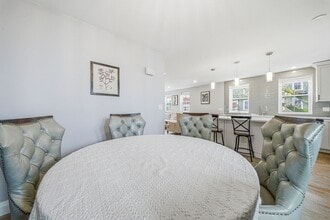 61 Prince St, Unit 75 in Cambridge, MA - Foto de edificio - Building Photo