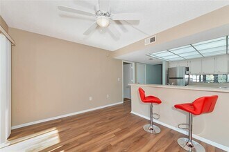 425 30th Ave W in Bradenton, FL - Building Photo - Building Photo