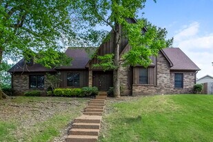 7375 Ashley Oaks Dr in Memphis, TN - Building Photo