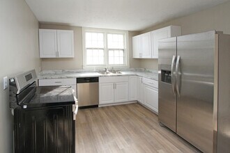 1232 S 16th St in Lincoln, NE - Building Photo - Building Photo