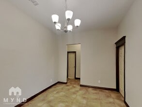 1114 Merlin Dr in Norman, OK - Foto de edificio - Building Photo