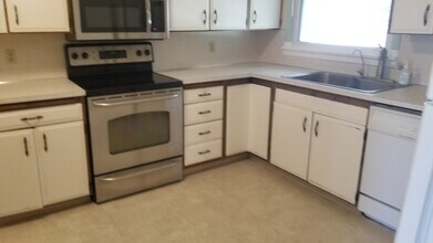 2820 S Glenrose Rd in Spokane, WA - Building Photo - Building Photo