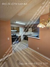 8011 N 117th E Ave in Owasso, OK - Building Photo - Building Photo