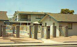 The West Apartments in Phoenix, AZ - Foto de edificio