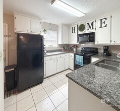 200 Parma Dr in Daphne, AL - Building Photo - Building Photo