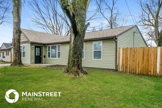 7103 Betsy Ross Dr in Louisville, KY - Building Photo - Building Photo