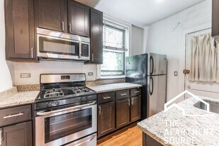 4723 N Leavitt St, Unit 1D in Chicago, IL - Building Photo