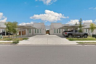 2609 Sage Dr in Weslaco, TX - Building Photo