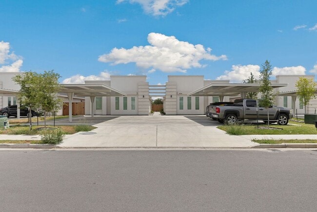property at 2609 Sage Dr